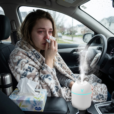 Humidificateur voiture avec éclairage LED multicolore