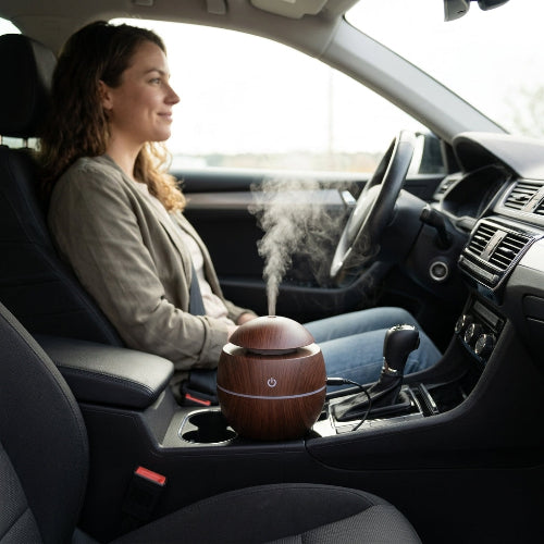 Humidificateur_voiture_marron_foncee