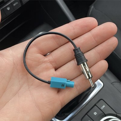 Adaptateur pour antenne autoradio Adaptateurs universels