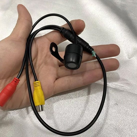 CAMERA DE RECUL VOITURE ROBUSTE ET FIABLE POUR USAGE QUOTIDIEN
