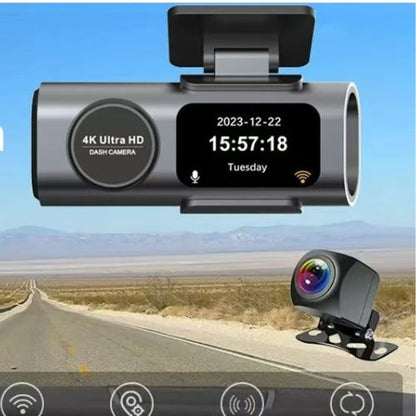 
DASHCAM POUR VOITURE COMPACTE ET DESIGN MODERNE
