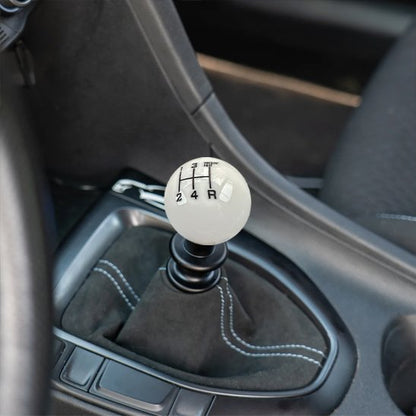 Pommeau de vitesse améliore confort de conduite