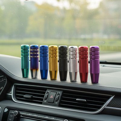 Pommeau de vitesse design-gothique-voiture