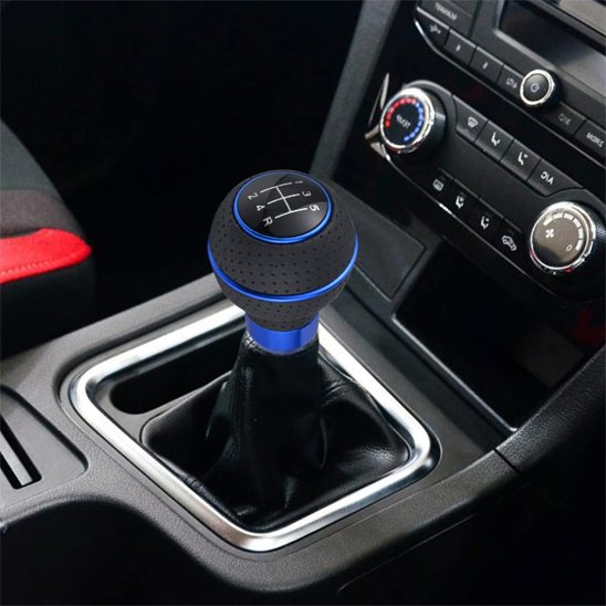 Pommeau de vitesse ergonomique en cuir