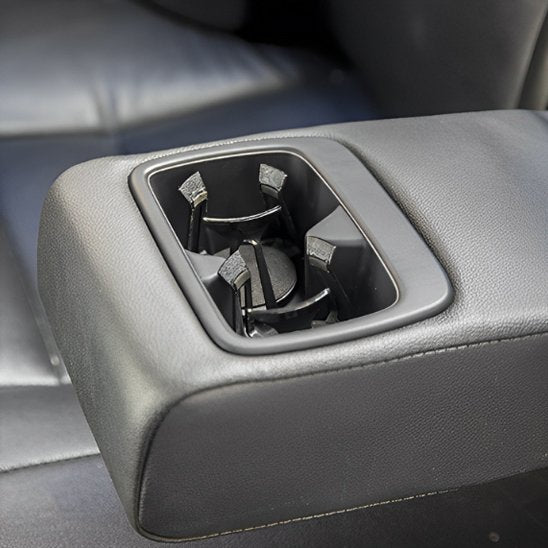 Porte-gobelet voiture assurant une conduite sereine