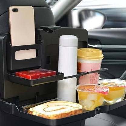 Support tablette voiture en position verticale une fois rangé pour maximiser l’espace.
